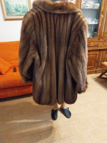 Pelliccia visone marrone - di,