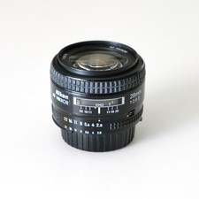 Nikon Nikkor AF D 28 mm f/2,8 ottime condizioni