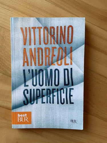 Uomo superficie - l’uomo,