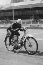 Lambretta 48 Cc 4x6 photo 
