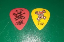 2x Guns N Roses Slash And Duff