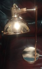 Lampada da tavolo