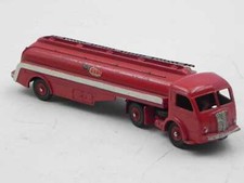 Dinky Toys France 32C Camion Panhard cisterna Titan ESSO petrol tanker
