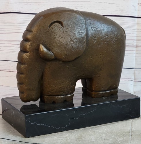 Figura moderna surreale - figura,