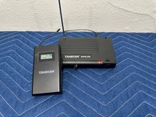Takstar WPM-200 UHF  Wireless