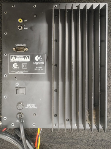 Amplificatore alimentatore - e,