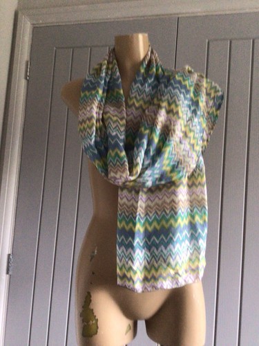 Splendida sciarpa pashmina - , di