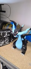 Mega Charizard X - Statua
