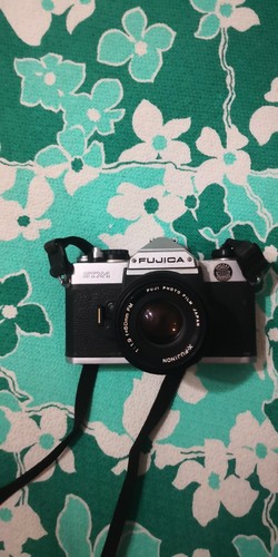 Macchina fotografica fujica