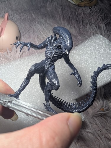 Aliens miniature hand - miniature, painted