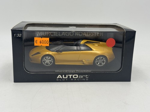 Slot car autoart - car,