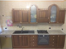 Cucina in legno massello