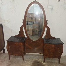 toeletta antica petineuse in