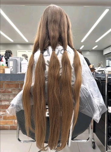 Capelli slavi vergini