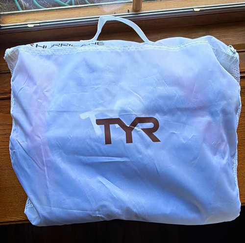 Tyr hurricane categoria muta - categoria,