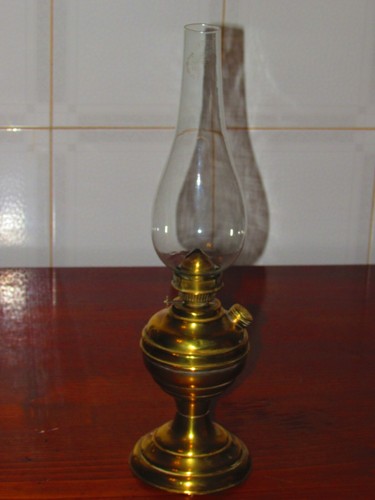 Lampada petrolio olio ottone - lampada, a