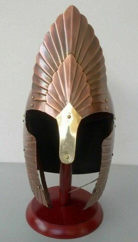 Elmetto vichingo crociato