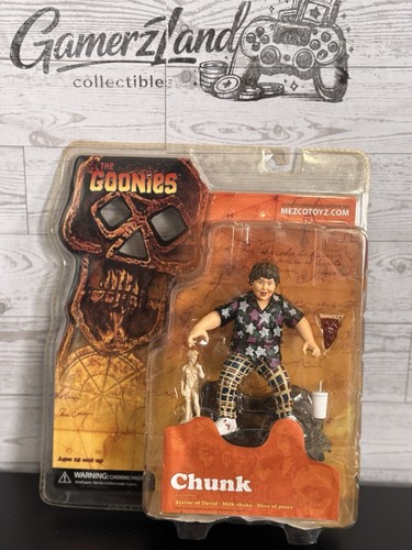 Figurina mezco goonies chunk - mezco,