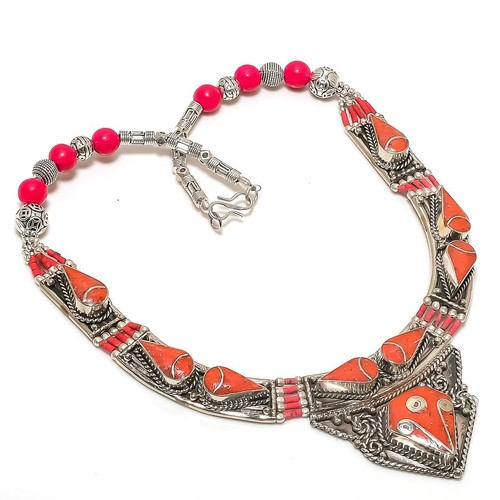 Collana con pietre - , preziose