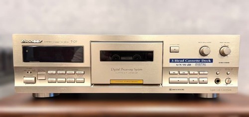 Pioneer cassette deck - cassette,