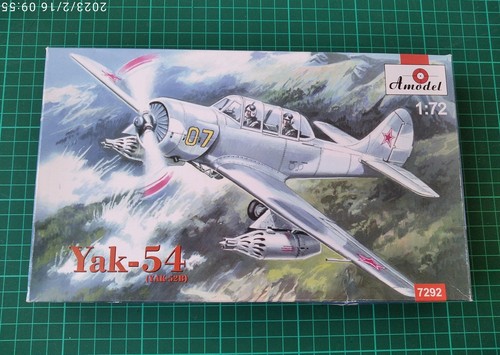 Modello yakovlev yak - modello, yak-54