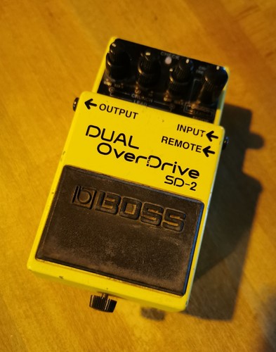 Effetto per chitarra - boss, dual