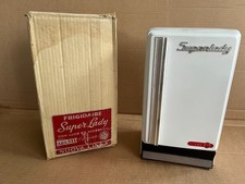 Frigorifero giocattolo di