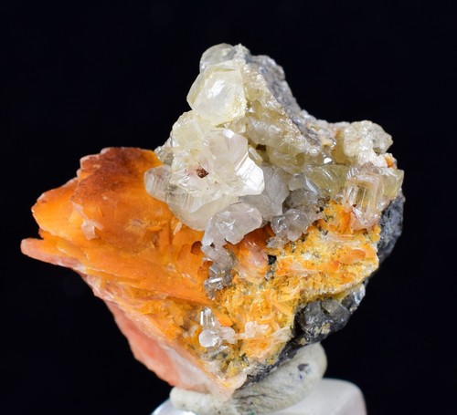 2cm cerussite barite - cerussite,