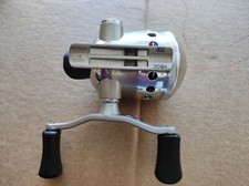 Spincast Reel Zebco Omega, perfetto come nuovo