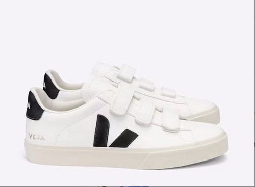 Veja new leather - new,