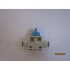 VALVOLA PNEUMATICA A CONTROLLO MANUALE SMC VHK3 06F-06F