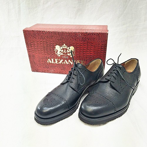 Scarpe eleganti traforate uomo