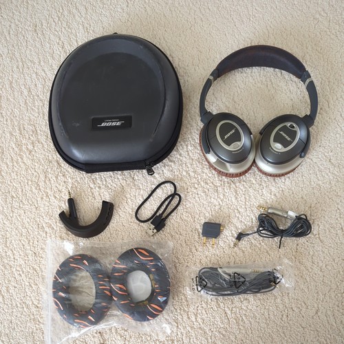 Bose quietcomfort qc15 - 15,