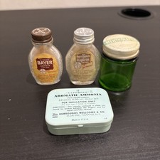 Lotto di 4 bottiglie/latta per