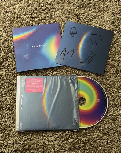 Coldplay moon - coldplay,