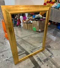 SPECCHIO CON CORNICE ORO