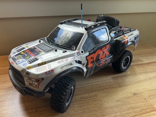 Traxxas 2wd slash ford - traxxas,