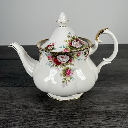 Vintage royal albert bone - royal,