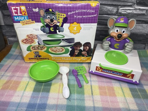 Vintage chuck cheese pizza - vintage,