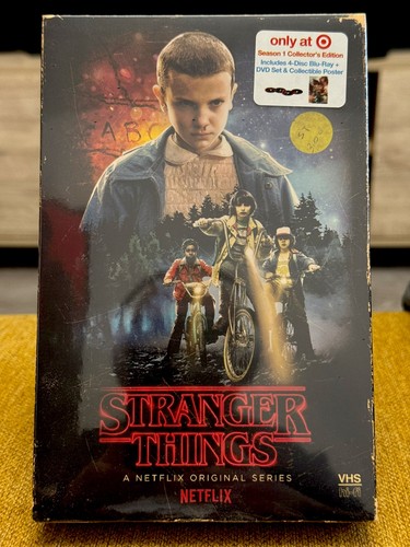 Stranger things seasons - -, &