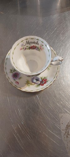 Tasse soucoupe thé - a,