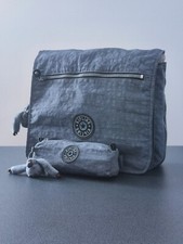 Borsa a tracolla e astuccio Kipling