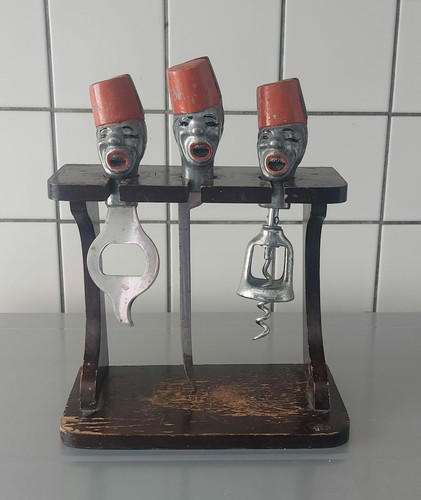Art deco bar - art,