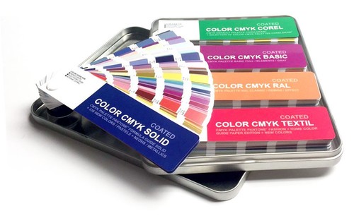 Set colore cmyk - rivestito, e