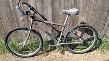 Mountain bike 26" Rockhopper