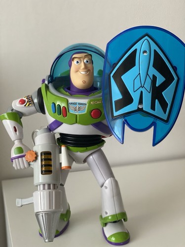 Buzz lightyear power blaster - power,