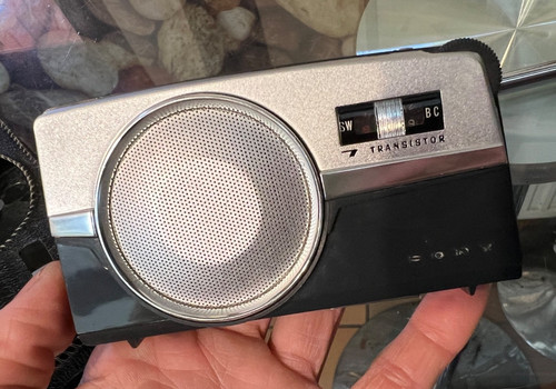 Sony transistor radio - transistor,