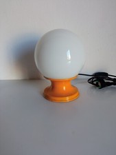 Lampada piccola d'appoggio con