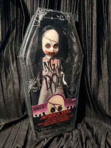 Living dead dolls patience - dead,