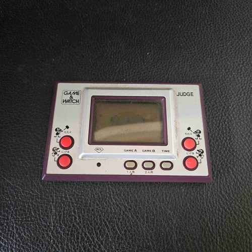 Nintendo game watch judge - game,